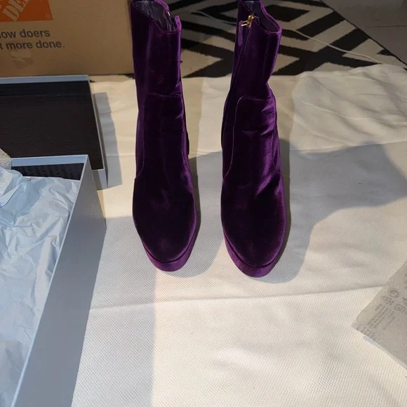 PRADA CALZATURE DONNA Platform Boots| size 40.5 | Color - Mora (Purple) - Picture 8 of 17